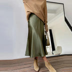 Saia Luce em Cetim Italiano